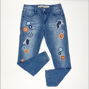 Guess Low Skinny Flower Embroidered Jeans